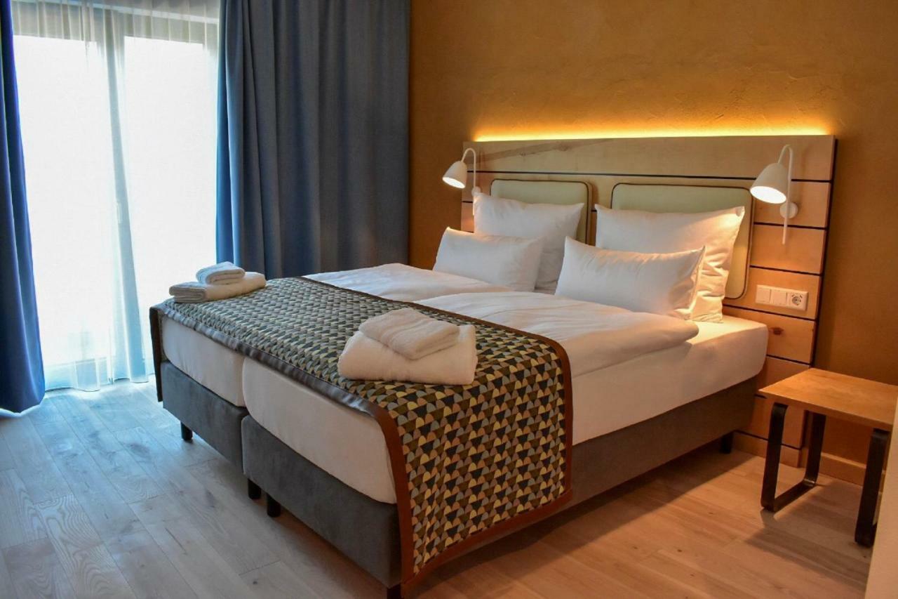 Walhalla Hotel Regensburg Hoeferer 4 Sterne Superior Tegernheim Ngoại thất bức ảnh